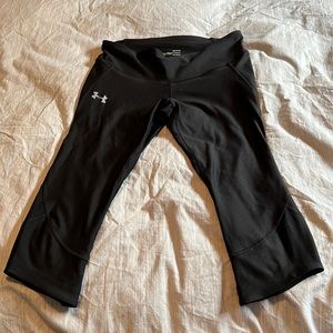 Under Armour compression Capri